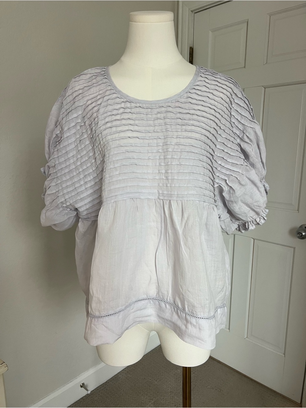 Scarlett Poppies Light Gray/Blue Pleated Ruffle Puff Sleeve Peplum Blouse M/L